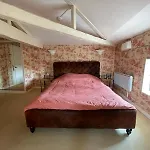Les Hauts De Saint Jacques - Homestay
