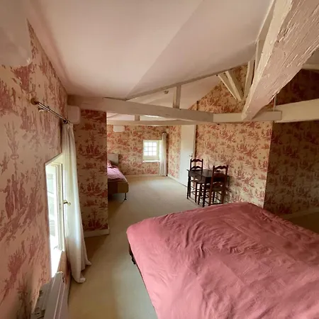 Privatunterkunft Les Hauts De Saint Jacques - *