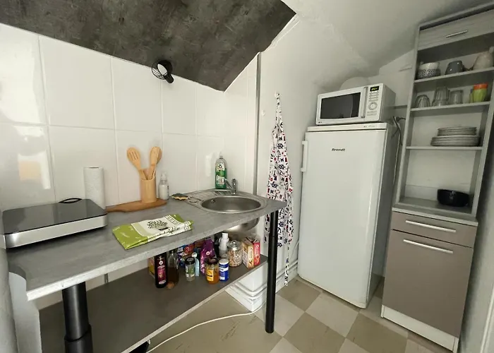 Les Hauts De Saint Jacques - *